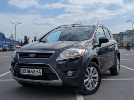 Форд Куга 2010 в Каменце-Подольском на Automoto.ua Серый Форд Куга, объемом двигателя 2 л и пробегом 186 тыс. км за 11200 $, фото 1 на Automoto.ua