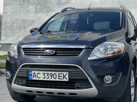 Форд Куга 2010 в Луцке на Automoto.ua Серый Форд Куга, объемом двигателя 2 л и пробегом 200 тыс. км за 10000 $, фото 1 на Automoto.ua