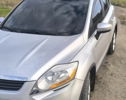 Серый Форд Куга, объемом двигателя 2.5 л и пробегом 230 тыс. км за 10300 $, фото 1 на Automoto.ua