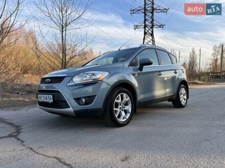 Форд Куга 2010 у Вінниці на Automoto.ua Сірий Форд Куга, об'ємом двигуна 2.52 л та пробігом 254 тис. км за 10300 $, фото 1 на Automoto.ua