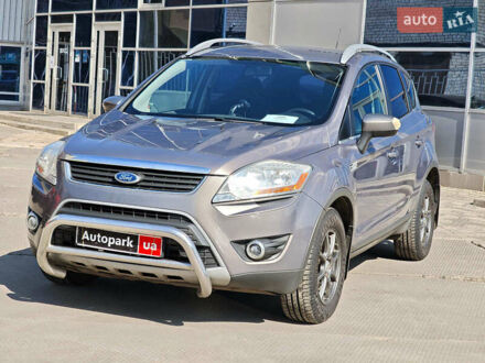 Серый Форд Куга, объемом двигателя 2 л и пробегом 284 тыс. км за 9440 $, фото 1 на Automoto.ua