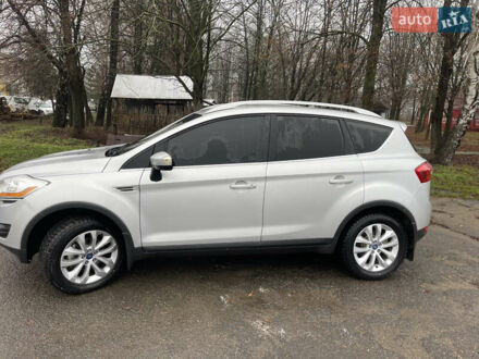 Серый Форд Куга, объемом двигателя 2 л и пробегом 184 тыс. км за 9500 $, фото 1 на Automoto.ua
