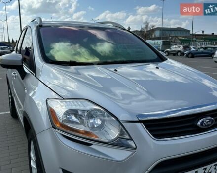 Серый Форд Куга, объемом двигателя 2.5 л и пробегом 191 тыс. км за 10100 $, фото 1 на Automoto.ua