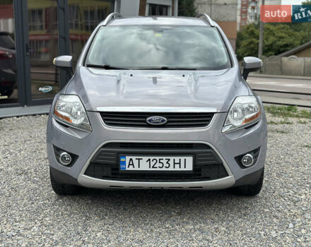 Серый Форд Куга, объемом двигателя 2 л и пробегом 165 тыс. км за 9900 $, фото 1 на Automoto.ua