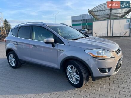 Сірий Форд Куга, об'ємом двигуна 2 л та пробігом 250 тис. км за 11500 $, фото 1 на Automoto.ua