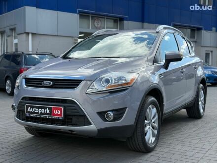 Форд Куга 2011 в Одессе на Automoto.ua Серый Форд Куга, объемом двигателя 2.5 л и пробегом 119 тыс. км за 12490 $, фото 1 на Automoto.ua