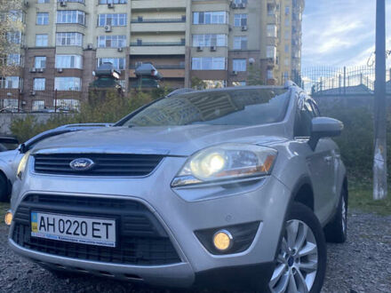 Серый Форд Куга, объемом двигателя 2.52 л и пробегом 130 тыс. км за 11500 $, фото 1 на Automoto.ua