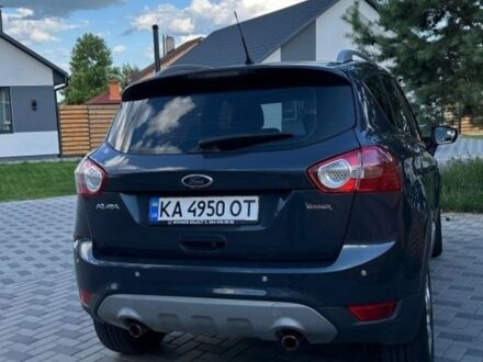 Серый Форд Куга, объемом двигателя 2 л и пробегом 139 тыс. км за 11800 $, фото 1 на Automoto.ua