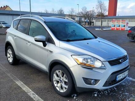 Серый Форд Куга, объемом двигателя 2 л и пробегом 172 тыс. км за 8500 $, фото 1 на Automoto.ua