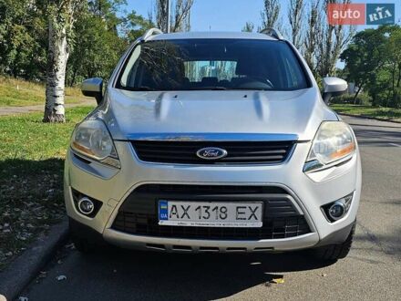 Сірий Форд Куга, об'ємом двигуна 2 л та пробігом 209 тис. км за 11100 $, фото 1 на Automoto.ua