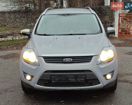 Серый Форд Куга, объемом двигателя 2 л и пробегом 183 тыс. км за 9500 $, фото 1 на Automoto.ua
