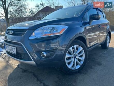 Серый Форд Куга, объемом двигателя 2 л и пробегом 168 тыс. км за 10000 $, фото 1 на Automoto.ua