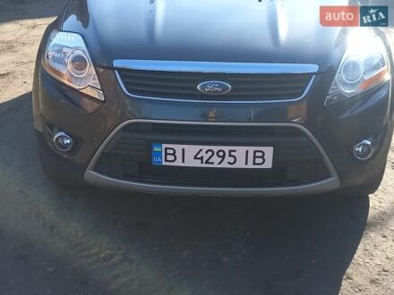 Серый Форд Куга, объемом двигателя 2 л и пробегом 136 тыс. км за 12300 $, фото 1 на Automoto.ua