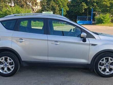 Серый Форд Куга, объемом двигателя 2 л и пробегом 213 тыс. км за 9000 $, фото 1 на Automoto.ua