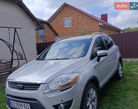 Серый Форд Куга, объемом двигателя 2 л и пробегом 247 тыс. км за 11300 $, фото 1 на Automoto.ua