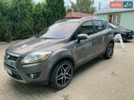 Сірий Форд Куга, об'ємом двигуна 2 л та пробігом 156 тис. км за 10500 $, фото 1 на Automoto.ua
