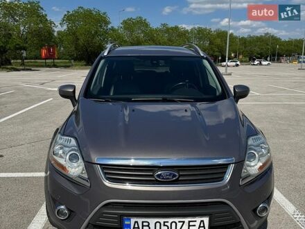 Серый Форд Куга, объемом двигателя 2 л и пробегом 158 тыс. км за 9600 $, фото 1 на Automoto.ua