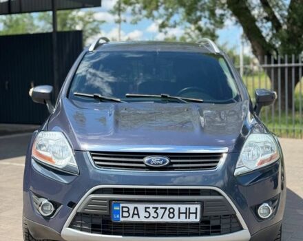 Сірий Форд Куга, об'ємом двигуна 2 л та пробігом 200 тис. км за 9000 $, фото 1 на Automoto.ua