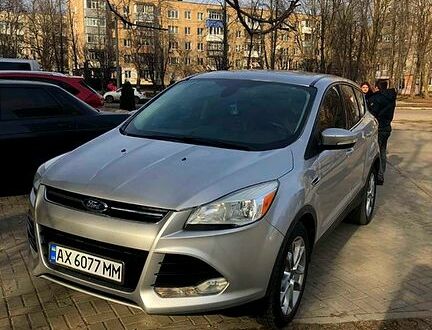 Форд Куга 2012 у Лозовой на Automoto.ua Сірий Форд Куга, об'ємом двигуна 1.6 л та пробігом 215 тис. км за 10300 $, фото 1 на Automoto.ua