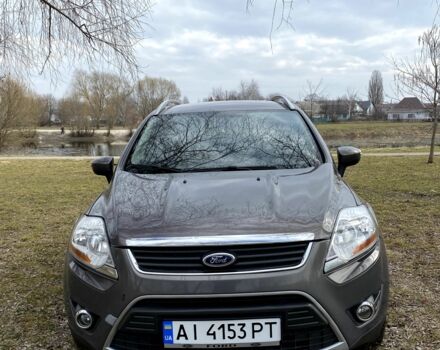Серый Форд Куга, объемом двигателя 2 л и пробегом 210 тыс. км за 9900 $, фото 1 на Automoto.ua