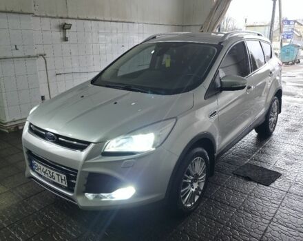 Серый Форд Куга, объемом двигателя 2 л и пробегом 151 тыс. км за 13900 $, фото 1 на Automoto.ua