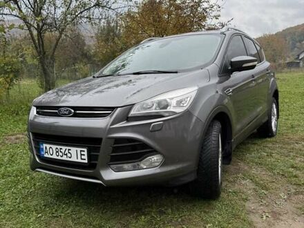 Сірий Форд Куга, об'ємом двигуна 2 л та пробігом 190 тис. км за 12200 $, фото 1 на Automoto.ua