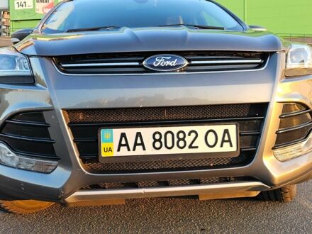 Серый Форд Куга, объемом двигателя 2 л и пробегом 142 тыс. км за 12400 $, фото 1 на Automoto.ua