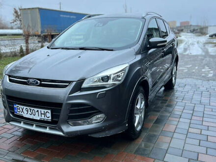 Форд Куга 2013 у Нетешине на Automoto.ua Сірий Форд Куга, об'ємом двигуна 2 л та пробігом 285 тис. км за 12500 $, фото 1 на Automoto.ua