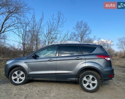Сірий Форд Куга, об'ємом двигуна 2 л та пробігом 98 тис. км за 12700 $, фото 1 на Automoto.ua