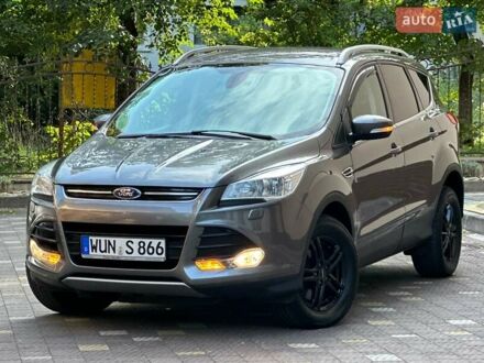 Форд Куга 2013 в Дрогобыче на Automoto.ua Серый Форд Куга, объемом двигателя 2 л и пробегом 178 тыс. км за 11999 $, фото 1 на Automoto.ua