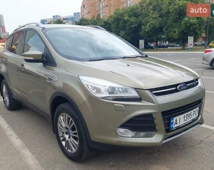 Серый Форд Куга, объемом двигателя 1.6 л и пробегом 176 тыс. км за 12200 $, фото 1 на Automoto.ua
