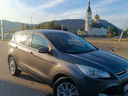 Серый Форд Куга, объемом двигателя 2 л и пробегом 290 тыс. км за 9997 $, фото 1 на Automoto.ua