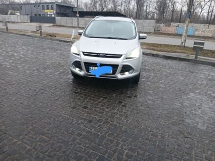 Сірий Форд Куга, об'ємом двигуна 2 л та пробігом 160 тис. км за 12000 $, фото 1 на Automoto.ua
