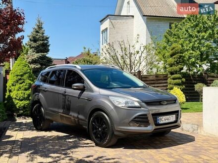 Серый Форд Куга, объемом двигателя 2 л и пробегом 195 тыс. км за 12999 $, фото 1 на Automoto.ua
