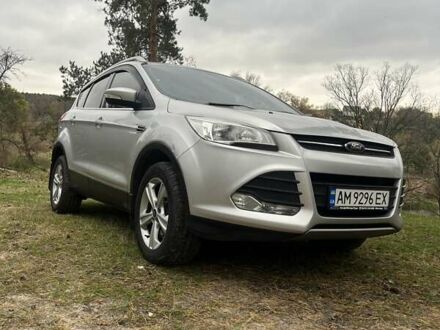 Форд Куга 2014 у Коростышеве на Automoto.ua Сірий Форд Куга, об'ємом двигуна 2 л та пробігом 183 тис. км за 13300 $, фото 1 на Automoto.ua