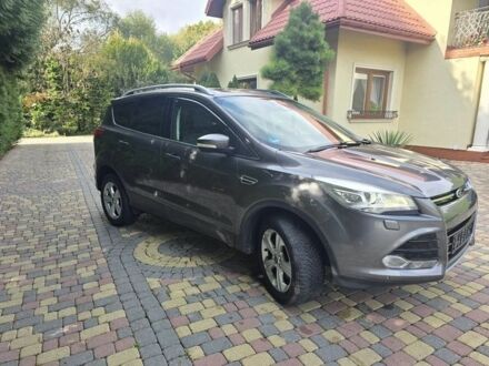 Сірий Форд Куга, об'ємом двигуна 1.6 л та пробігом 172 тис. км за 8000 $, фото 1 на Automoto.ua