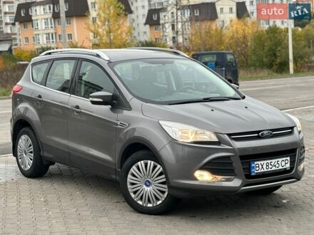 Серый Форд Куга, объемом двигателя 2 л и пробегом 123 тыс. км за 10999 $, фото 1 на Automoto.ua
