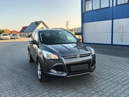 Форд Куга 2015 в Львове на Automoto.ua Серый Форд Куга, объемом двигателя 2 л и пробегом 127 тыс. км за 8000 $, фото 1 на Automoto.ua