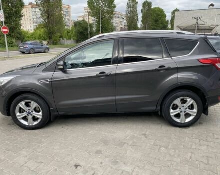 Серый Форд Куга, объемом двигателя 2 л и пробегом 162 тыс. км за 13200 $, фото 1 на Automoto.ua