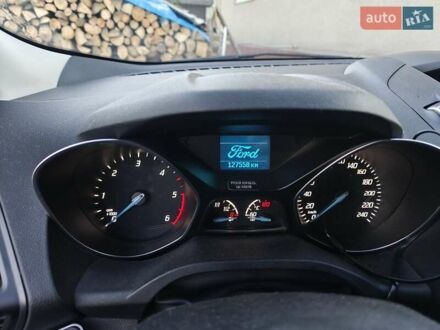 Форд Куга 2015 в Хмельнике на Automoto.ua Серый Форд Куга, объемом двигателя 2 л и пробегом 127 тыс. км за 14000 $, фото 1 на Automoto.ua