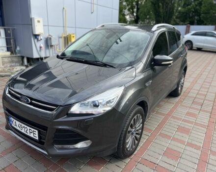 Серый Форд Куга, объемом двигателя 2 л и пробегом 199 тыс. км за 13000 $, фото 1 на Automoto.ua