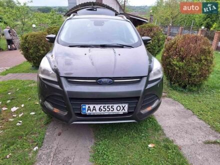 Сірий Форд Куга, об'ємом двигуна 2 л та пробігом 302 тис. км за 12500 $, фото 1 на Automoto.ua