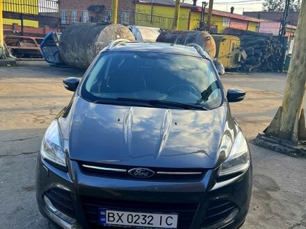 Форд Куга 2015 в Хмельницком на Automoto.ua Серый Форд Куга, объемом двигателя 2 л и пробегом 165 тыс. км за 14100 $, фото 1 на Automoto.ua