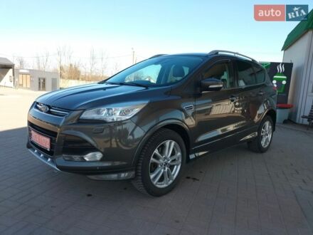 Серый Форд Куга, объемом двигателя 2 л и пробегом 221 тыс. км за 13950 $, фото 1 на Automoto.ua