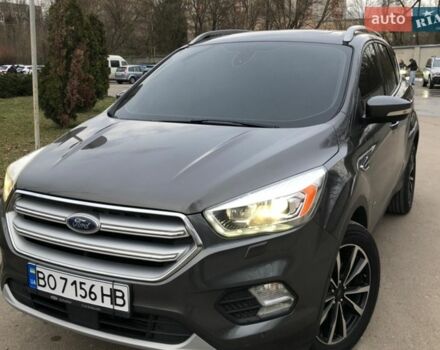 Серый Форд Куга, объемом двигателя 2 л и пробегом 149 тыс. км за 15750 $, фото 1 на Automoto.ua