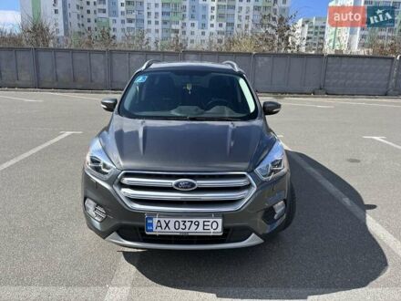 Форд Куга 2016 в Харькове на Automoto.ua Серый Форд Куга, объемом двигателя 1.5 л и пробегом 36 тыс. км за 14000 $, фото 1 на Automoto.ua