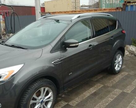 Серый Форд Куга, объемом двигателя 2 л и пробегом 193 тыс. км за 16500 $, фото 1 на Automoto.ua