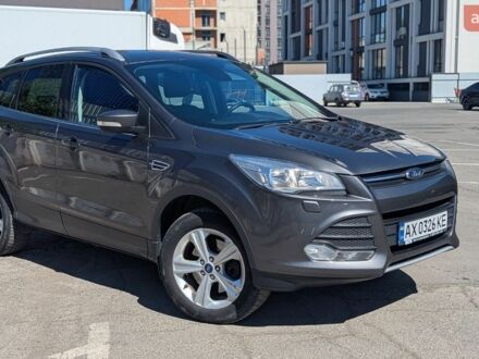 Сірий Форд Куга, об'ємом двигуна 2 л та пробігом 208 тис. км за 13600 $, фото 1 на Automoto.ua
