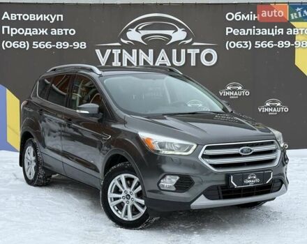 Серый Форд Куга, объемом двигателя 2 л и пробегом 95 тыс. км за 17300 $, фото 1 на Automoto.ua