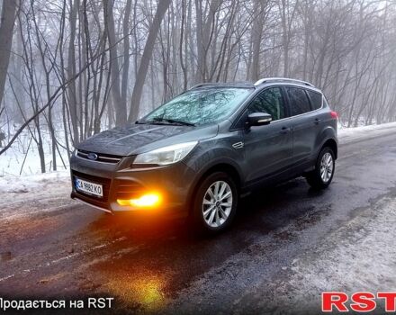 Серый Форд Куга, объемом двигателя 2 л и пробегом 21100 тыс. км за 16500 $, фото 1 на Automoto.ua